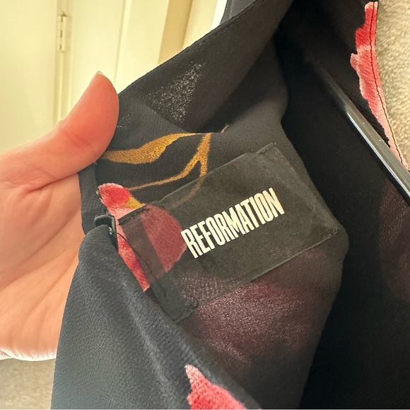 REFORMATION Blaire Dress Size 2 - Picture 8 of 8